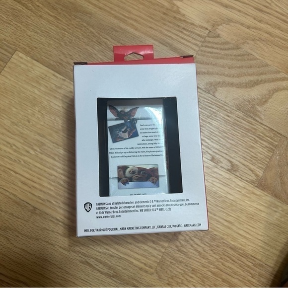 Hallmark Gremlins VHS Retro Inspired Christmas Ornament NEW - Picture 3 of 3